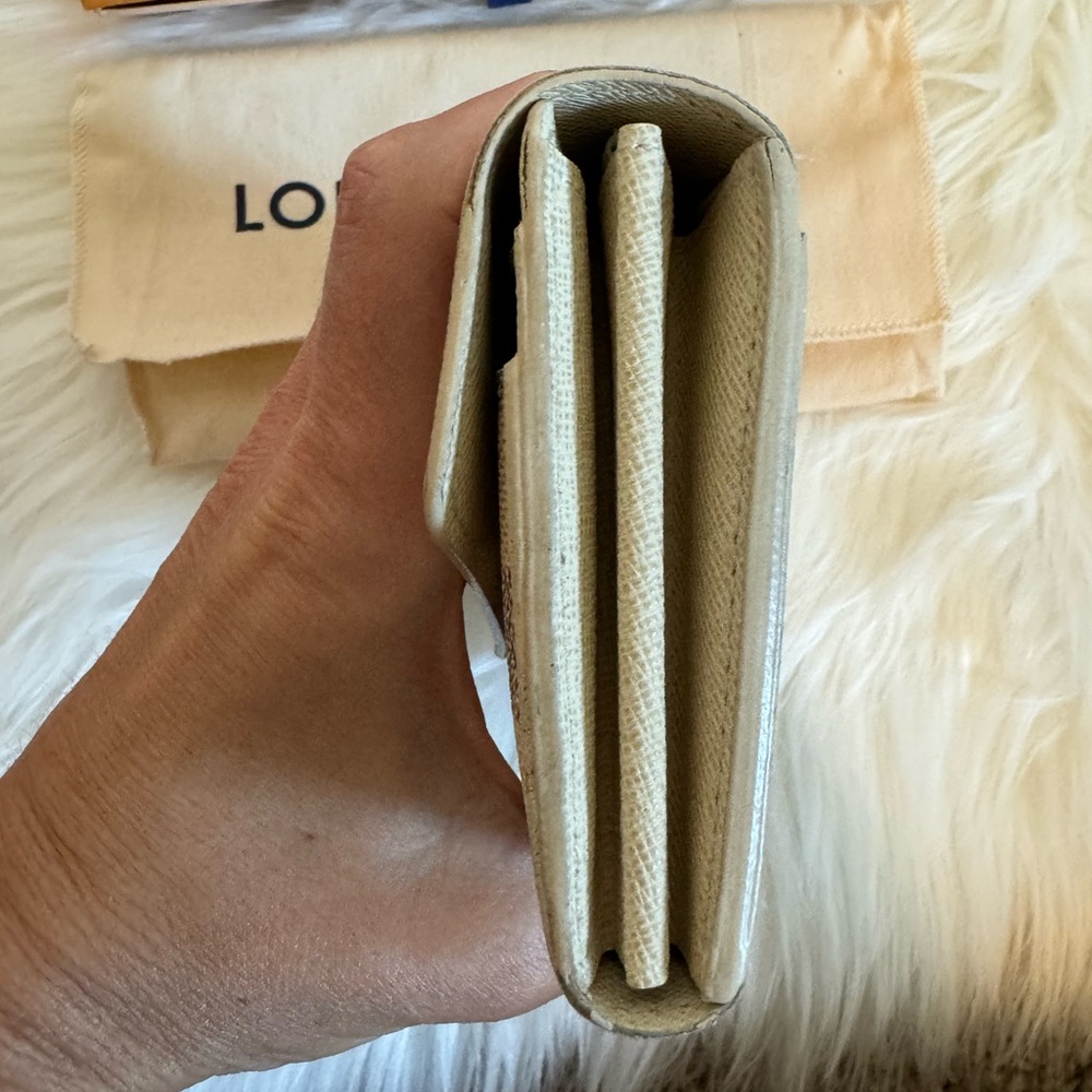 Louis Vuitton Damier Azur Sarah Wallet SD3115 - Picture 5 of 14